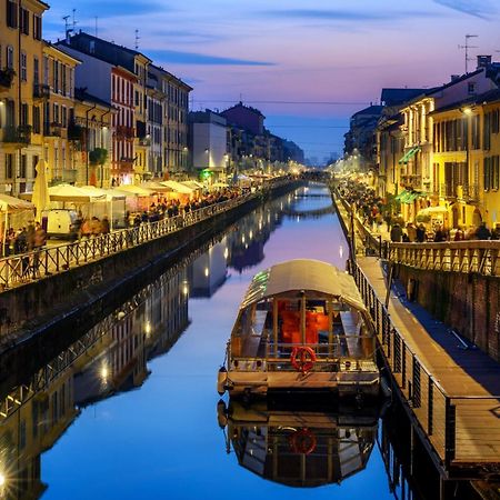 Appartamento Duomo-Navigli Charming And Modern With Fast Wifi Milano Esterno foto